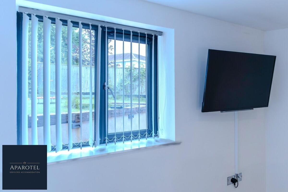 Aparotel Serviced Apartments - Stonehenge, Amesbury Town Centre Pokój zdjęcie