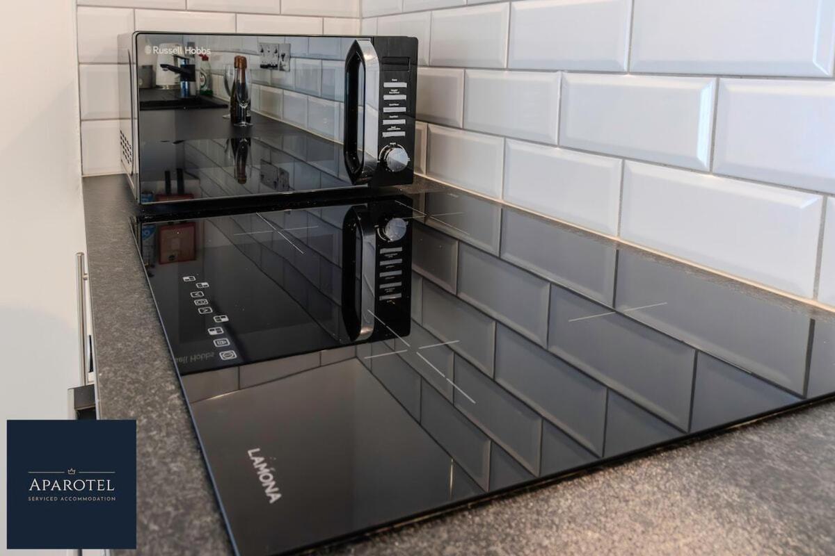 Aparotel Serviced Apartments - Stonehenge, Amesbury Town Centre Pokój zdjęcie