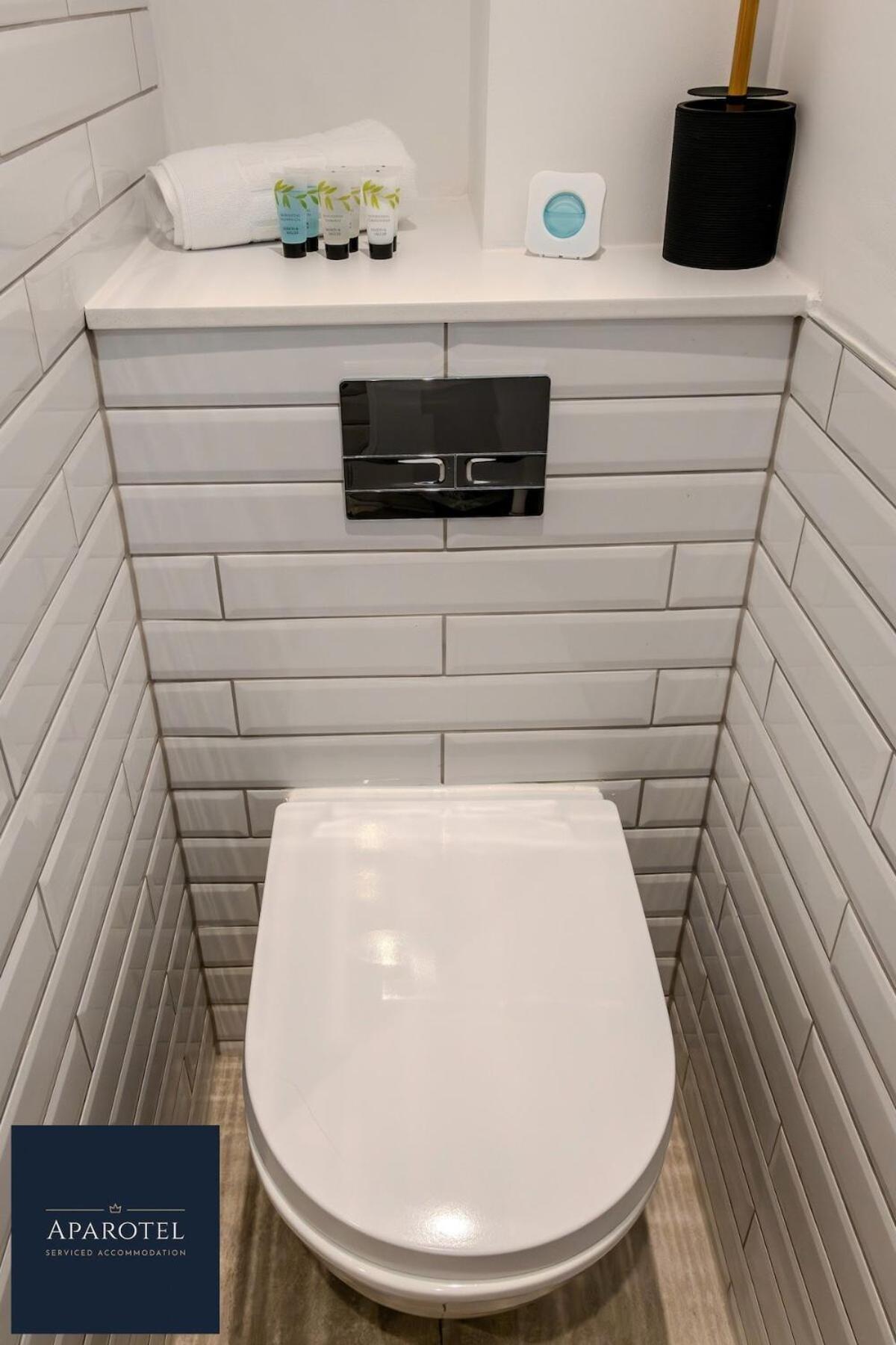 Aparotel Serviced Apartments - Stonehenge, Amesbury Town Centre Pokój zdjęcie