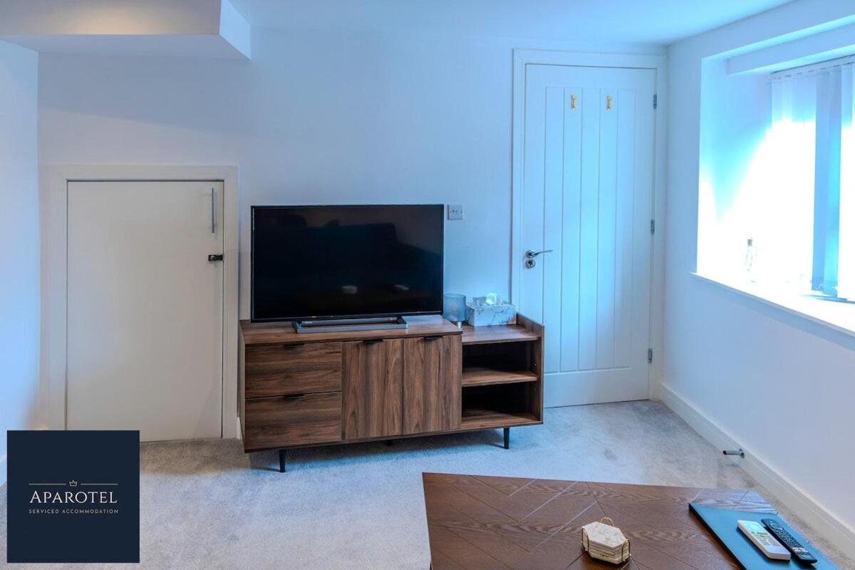 Aparotel Serviced Apartments - Stonehenge, Amesbury Town Centre Pokój zdjęcie