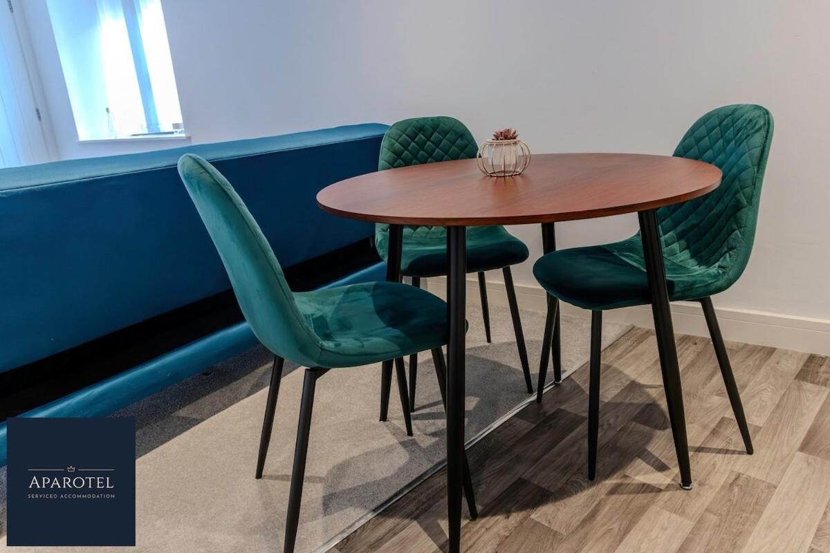 Aparotel Serviced Apartments - Stonehenge, Amesbury Town Centre Pokój zdjęcie